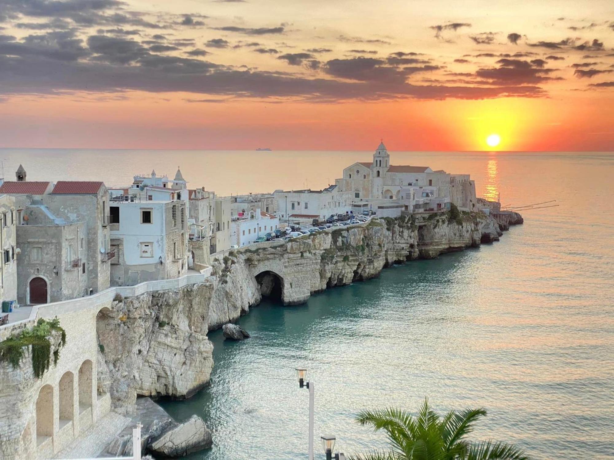 Vieste Suite Екстериор снимка